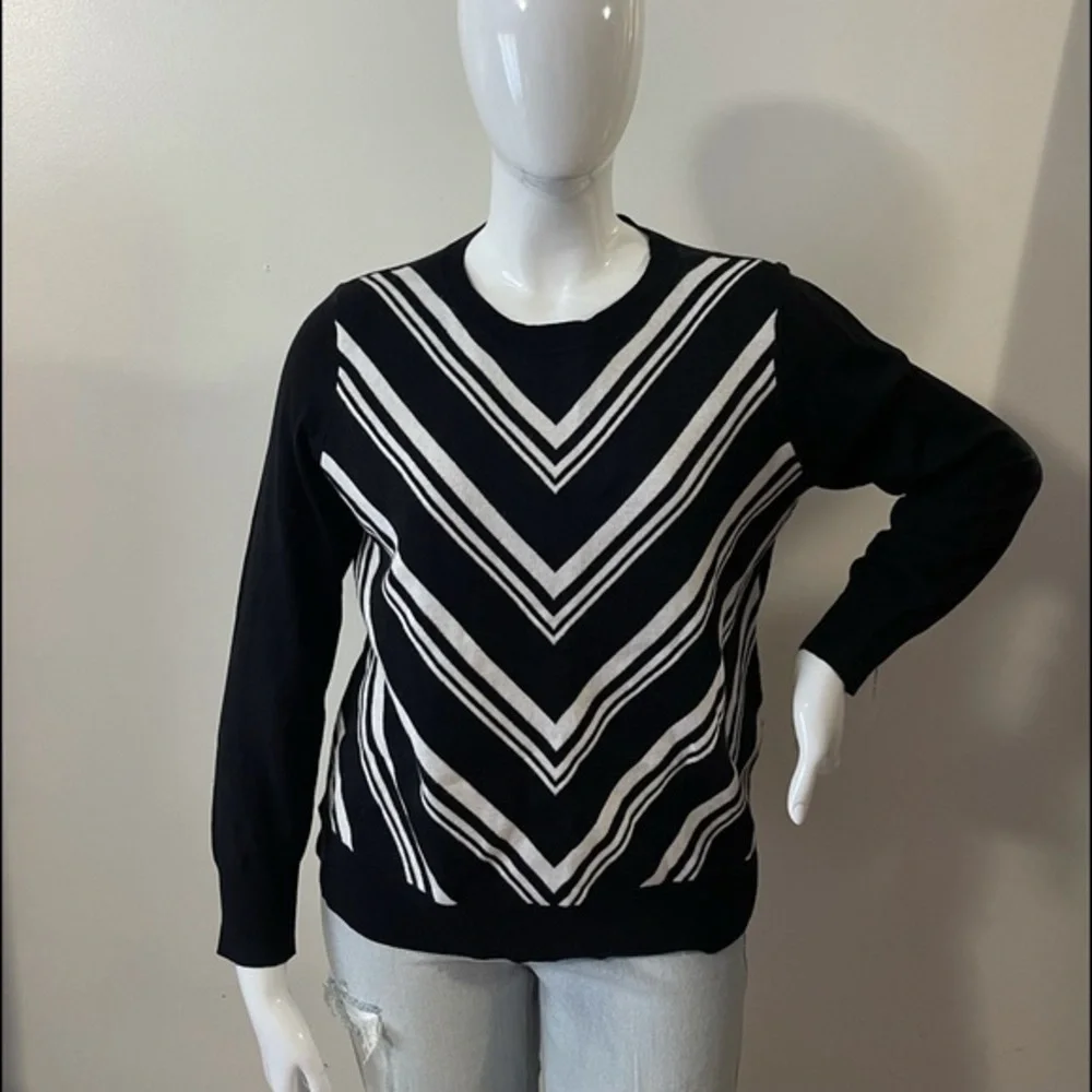 Liz Claiborne product description